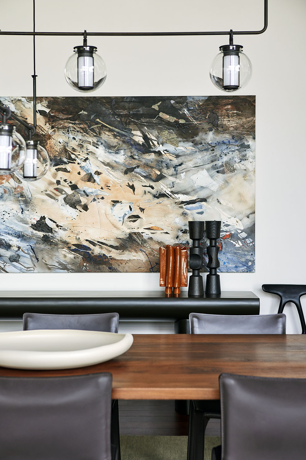 Peppermint Grove dining room with layered textures and natural materials by Hare + Klein