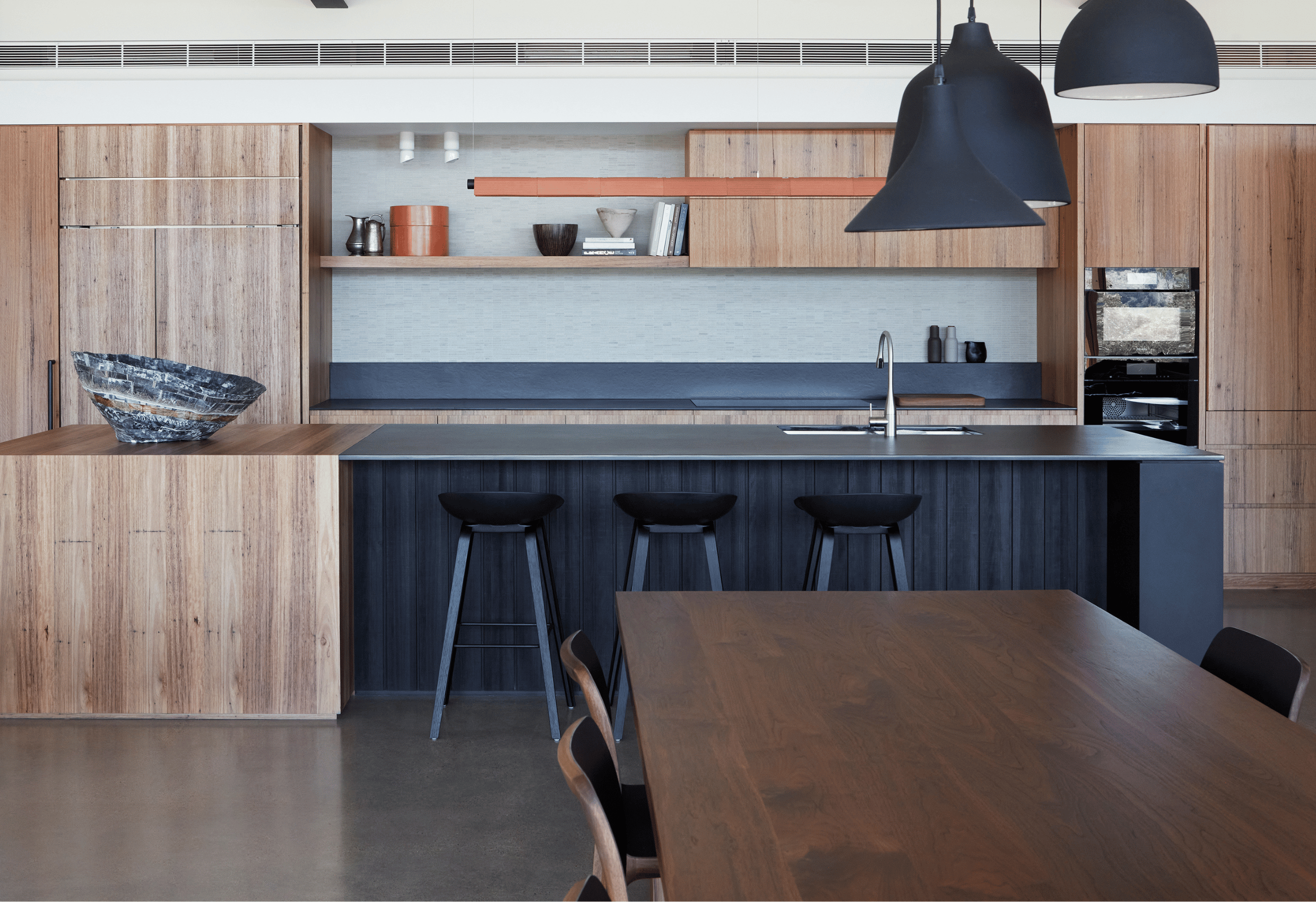 Saddle House rural home landscape view by Hare + Klein