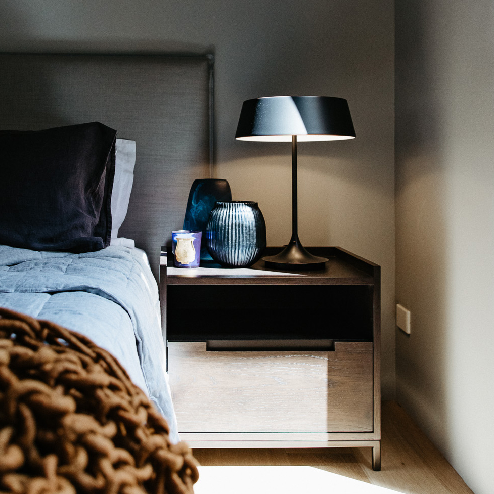 The Beau Bedside