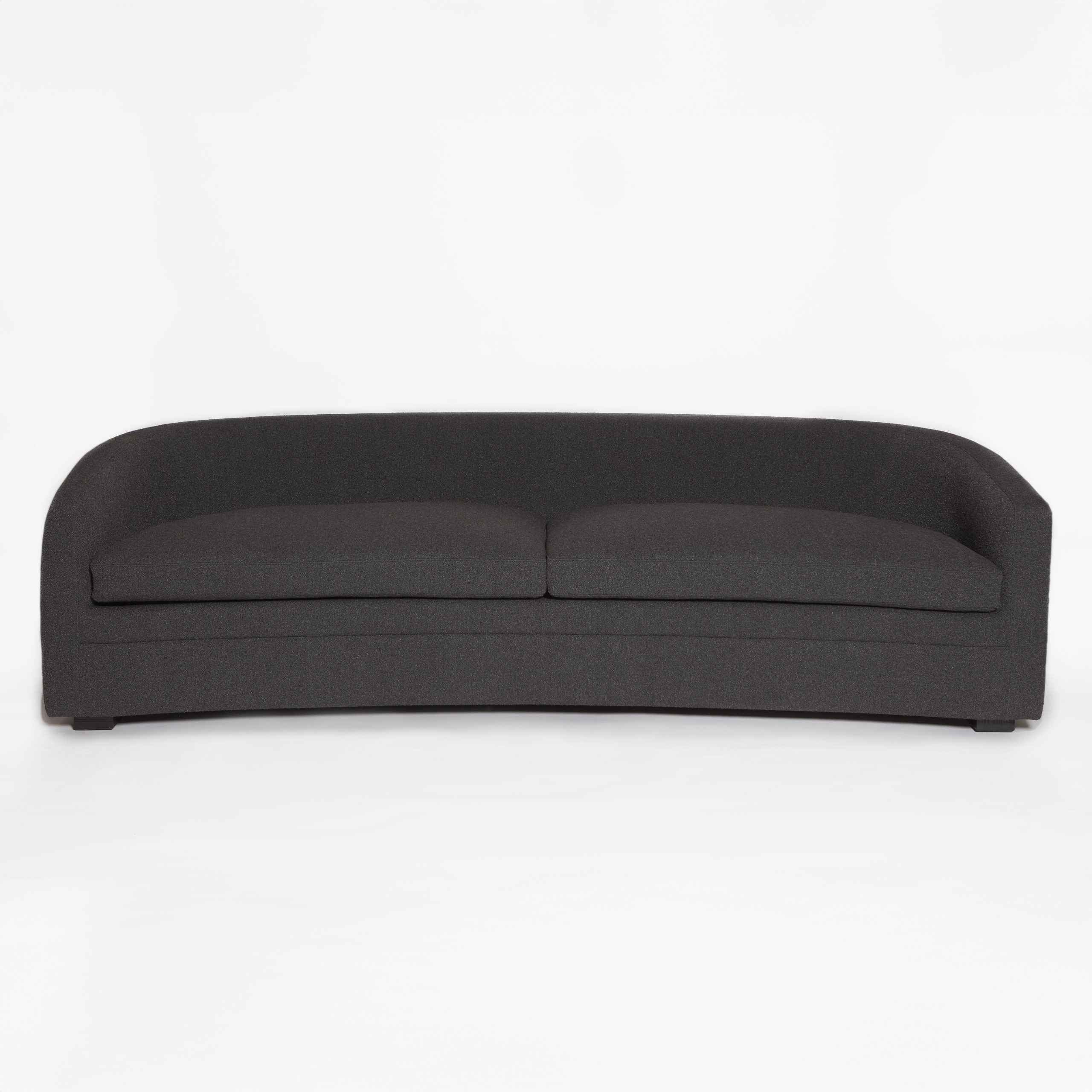 2023_03_06_ZacSofa_007-RT