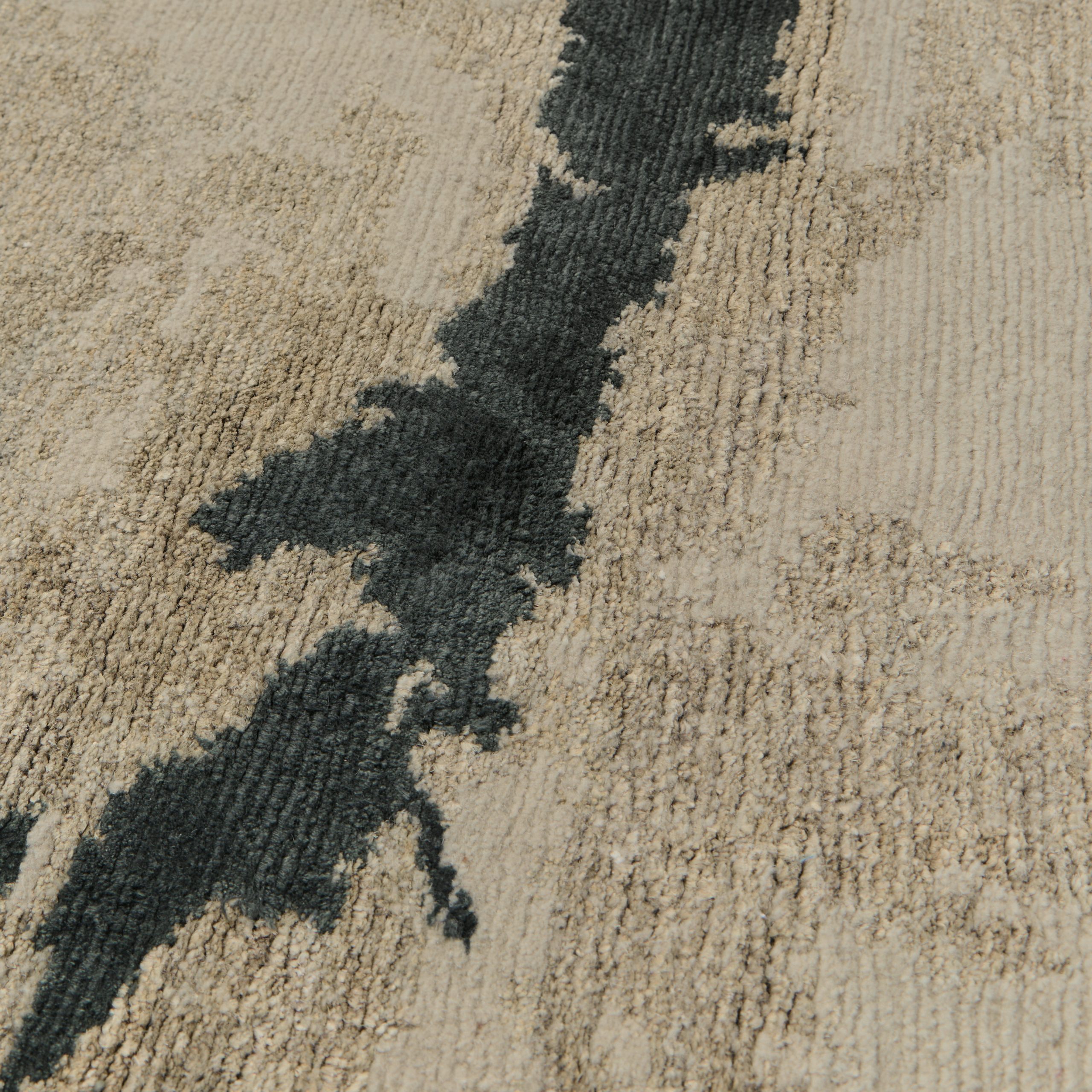 DesignerRug_B18_18 copy