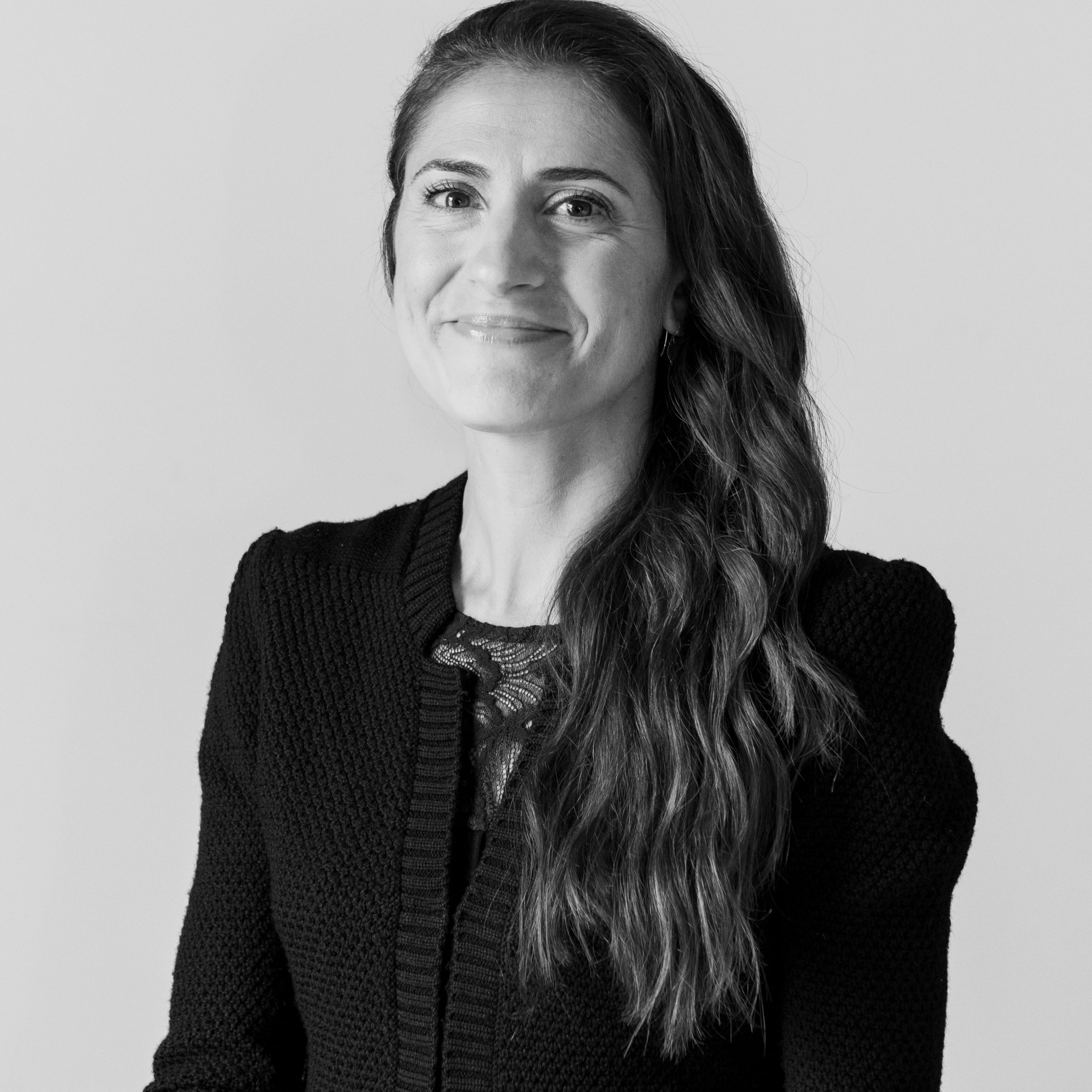 Elizabeth Agostinho, Senior Interior Decorator at Hare + Klein